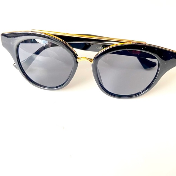 Women’s Fashionable Cat Eye Sunglasses main image 4